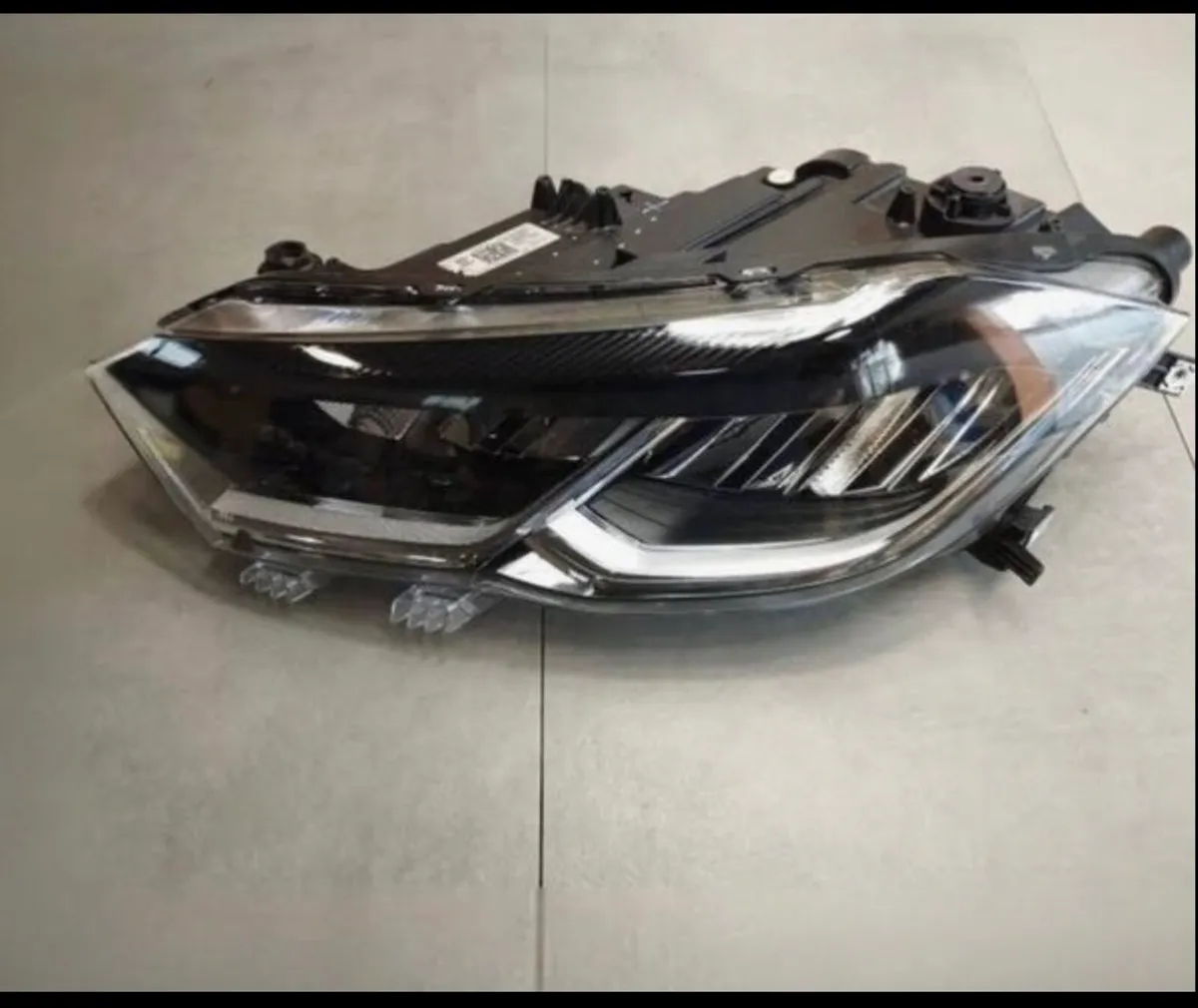 Vw polo head lights