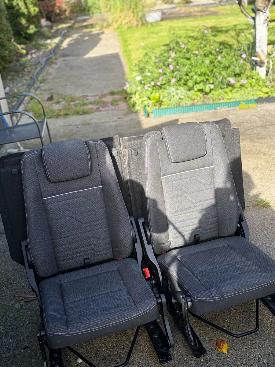 Car 3rd seat row for ford turneo 2914 - Image 2