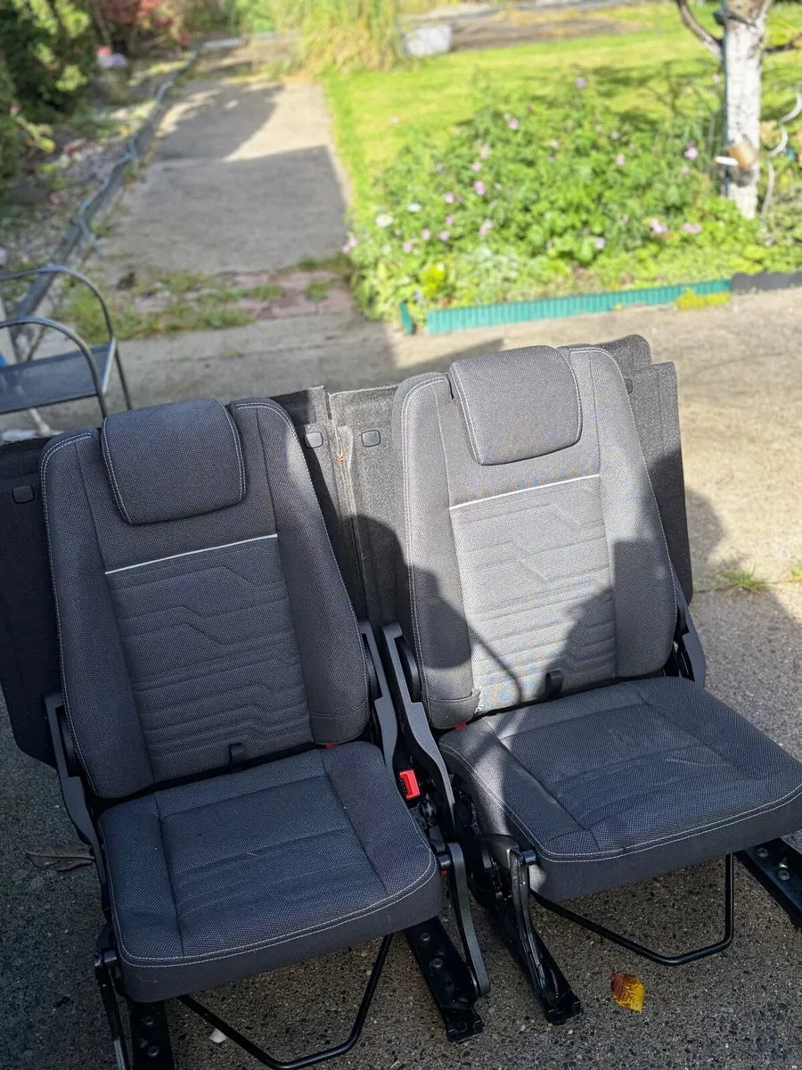 Car 3rd seat row for ford turneo 2914 - Image 4