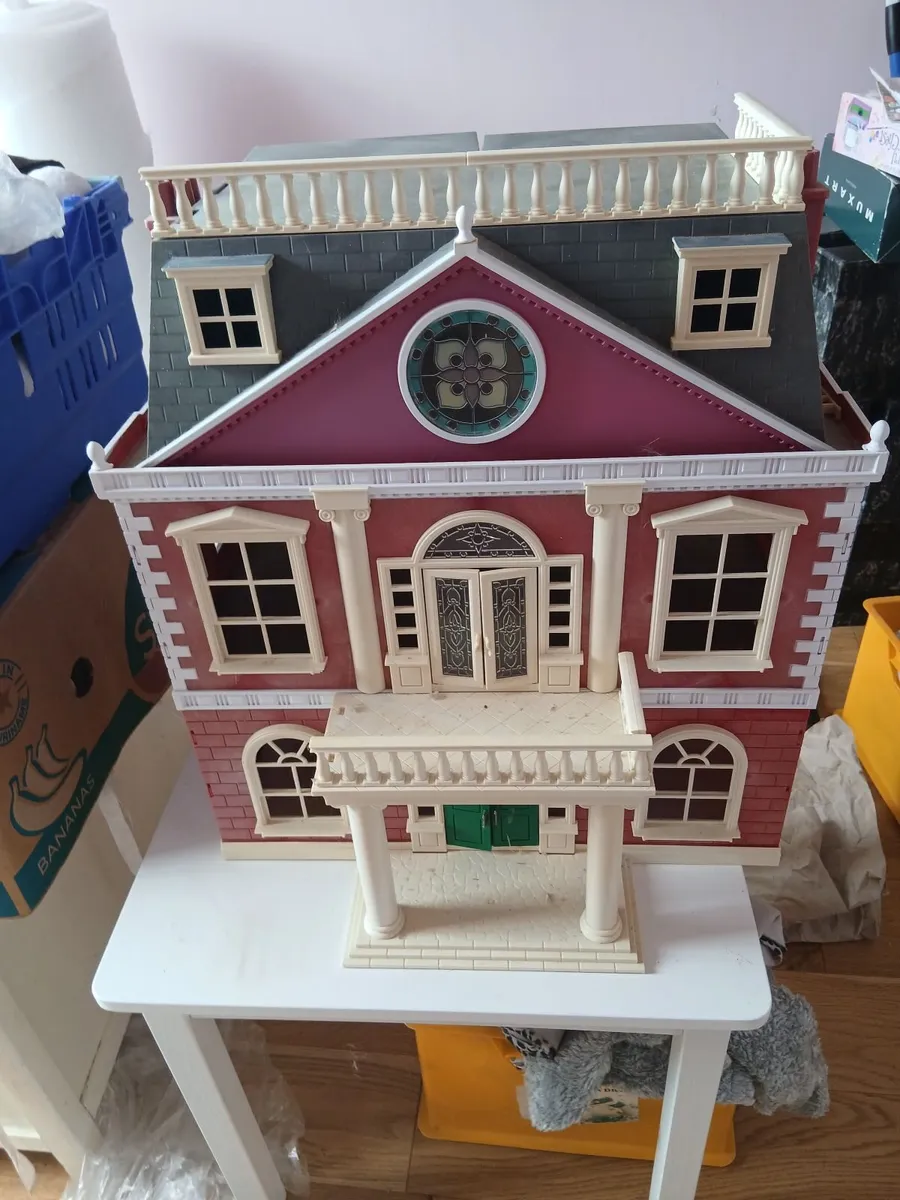 Toys - Image 2