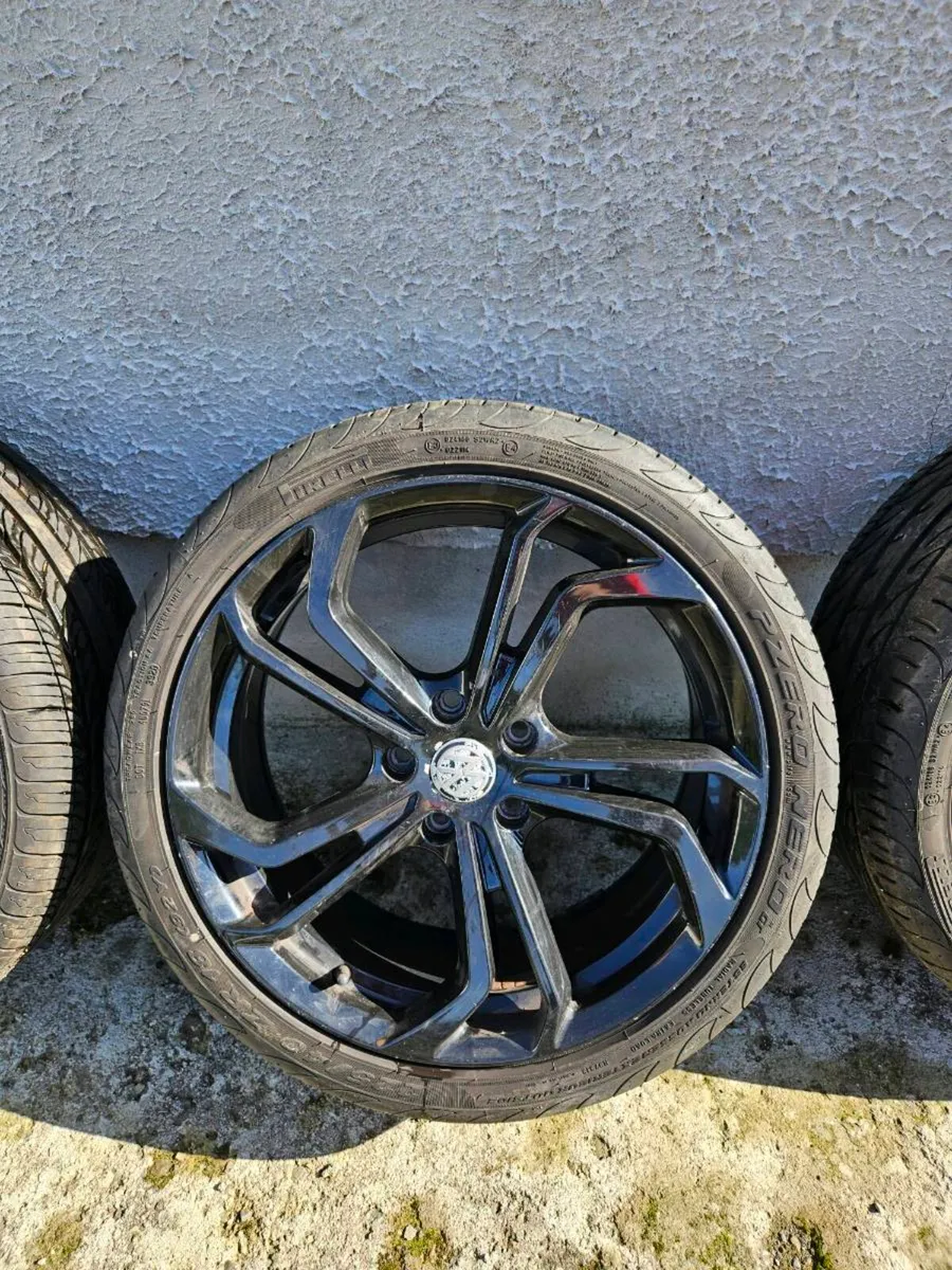Alloy wheels - Image 3