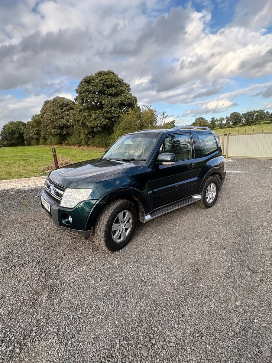 Mitsubishi Shogun Jeep - Image 1