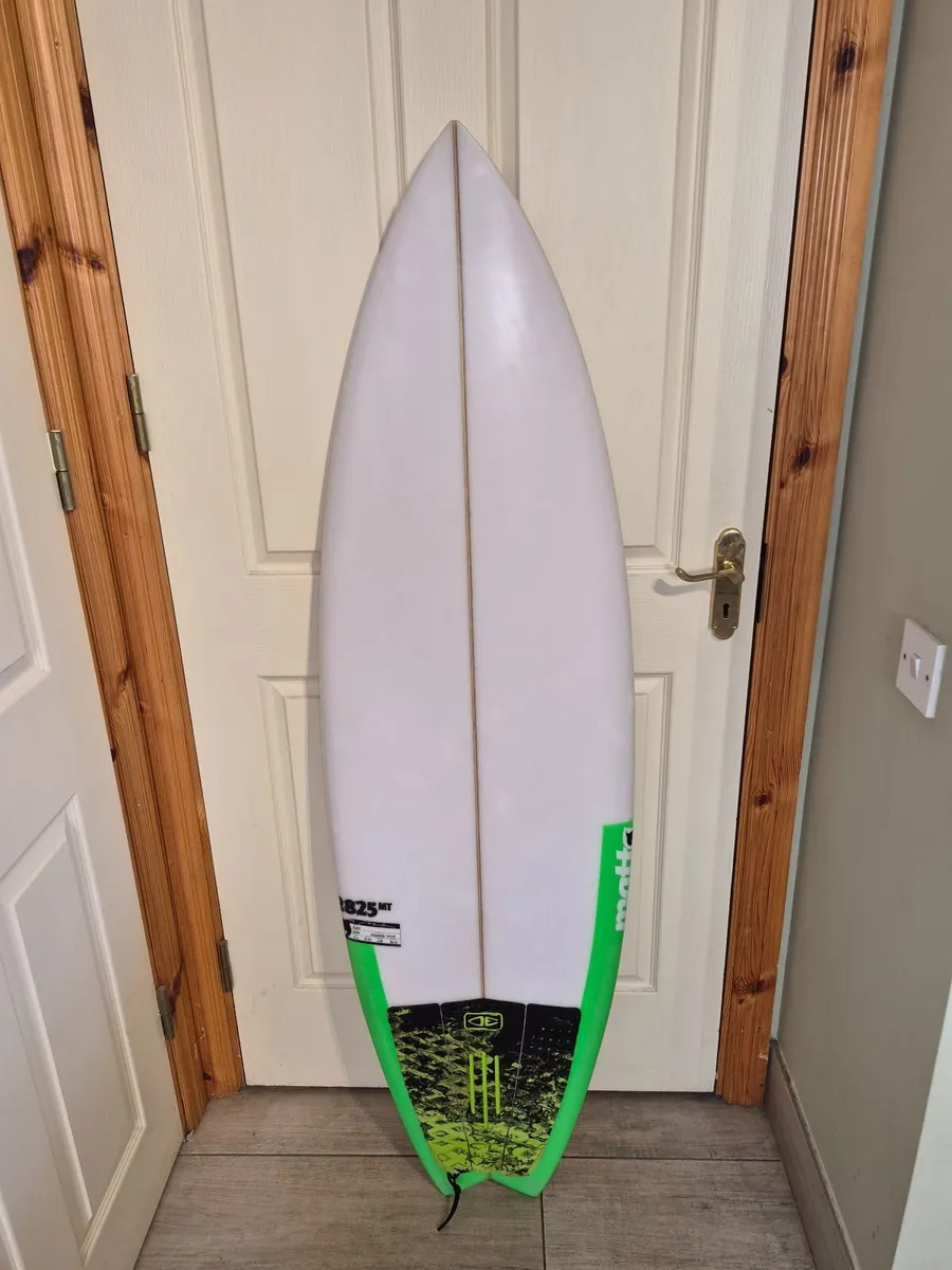 Grom Surfboard - Image 1