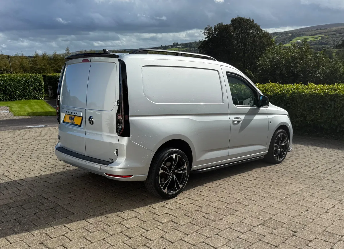 2025 Volkswagen Caddy Edition DSG 122bhp NO-VAT! - Image 4