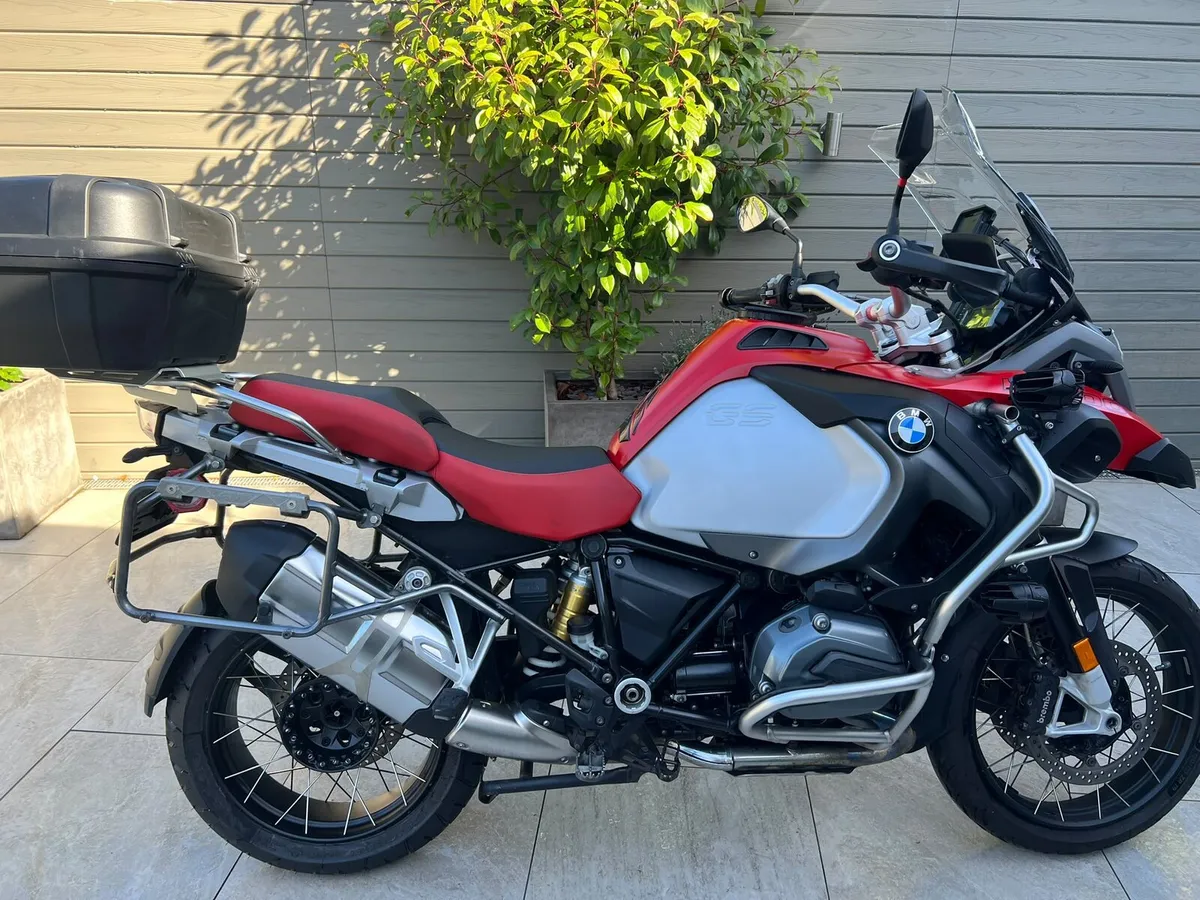 R1200GSA 2017 factory  lower service history - Image 2