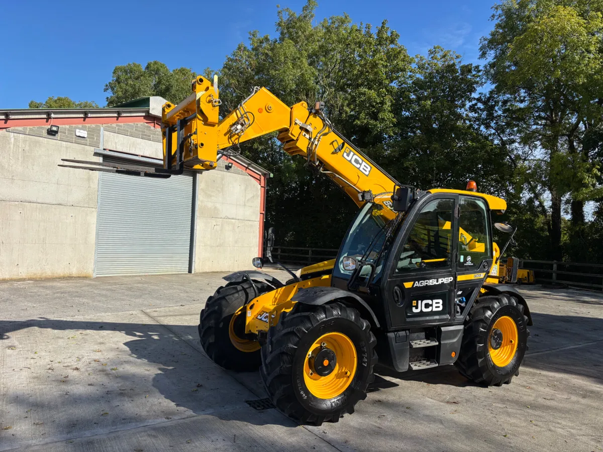 2021 JCB 536-95 AGRI SUPER - Image 2