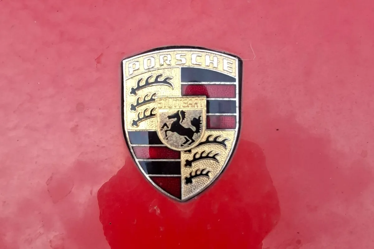 1990 porsche 944s2 - Image 3