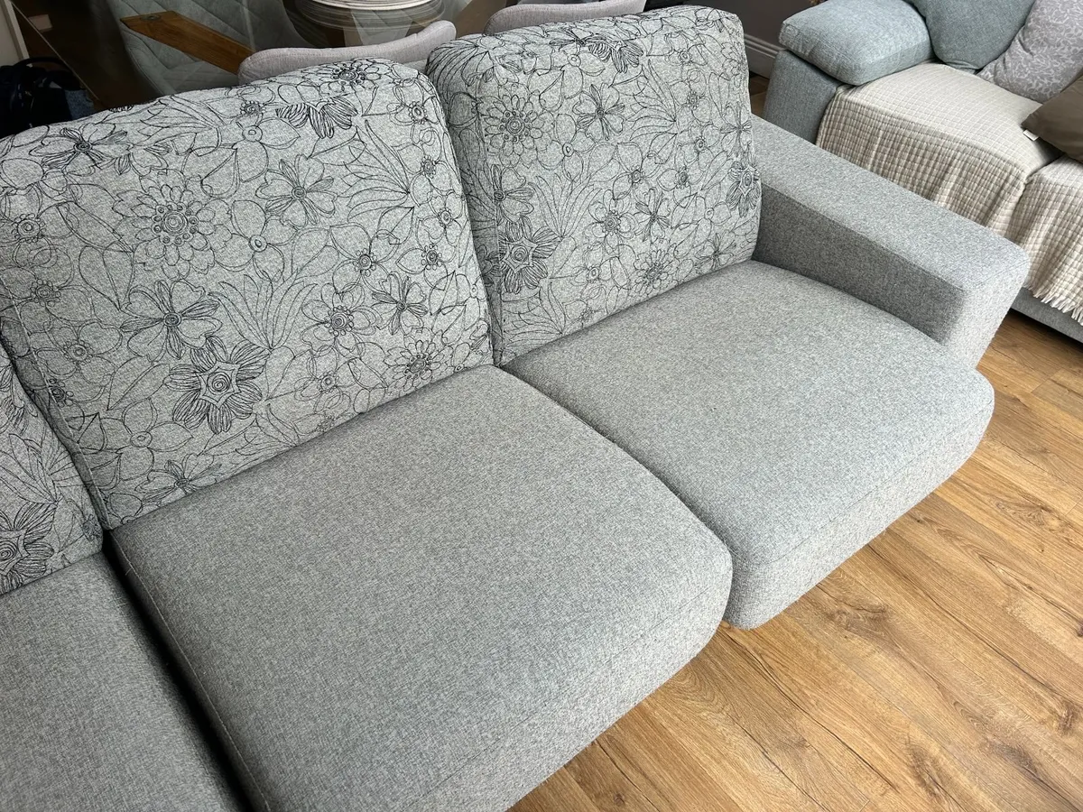 Couch - Image 3