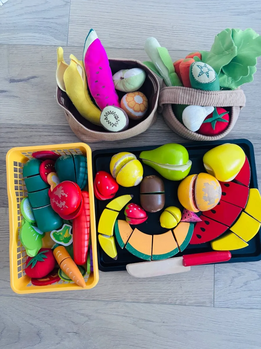 IKEA Duktig Play Kitchen & Accessories - Image 3