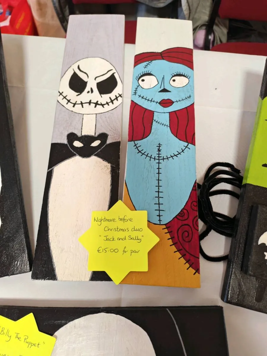 Handmade & Hand-Painted Wooden Halloween Decor Ite - Image 4