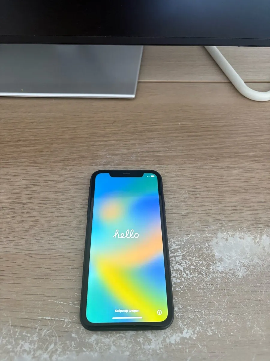 Unlocked iPhone 11 (128gb) - Image 4