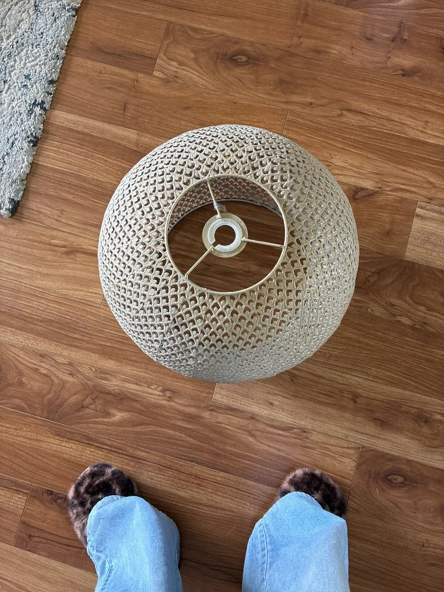 Light shade - Image 2