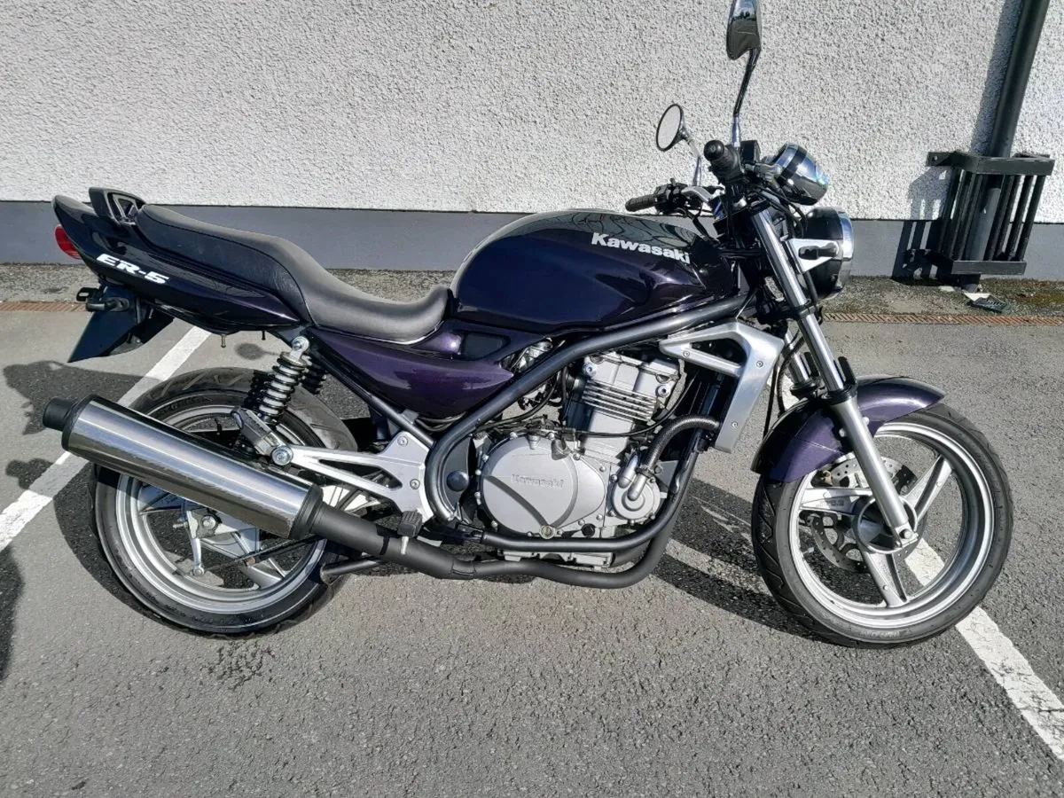 Kawasaki ER5 2001 A2 - Image 1