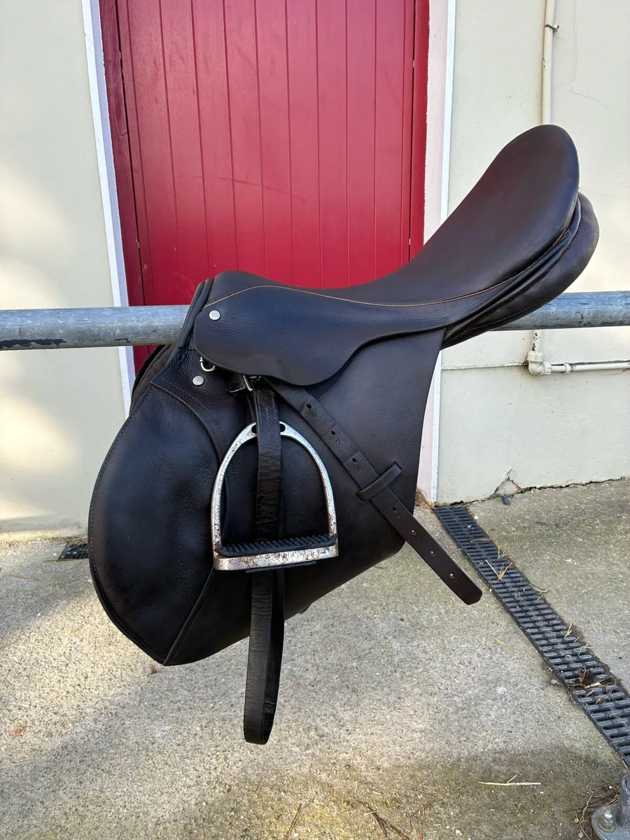 18” Berney saddle - Image 2