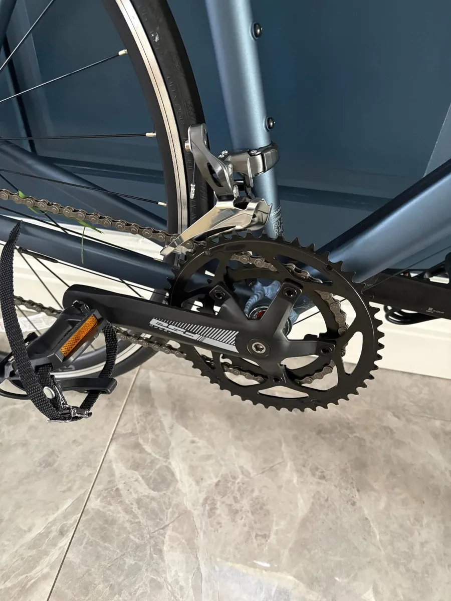 Boardman SLR 8.6 Mens Road Bike - Image 2