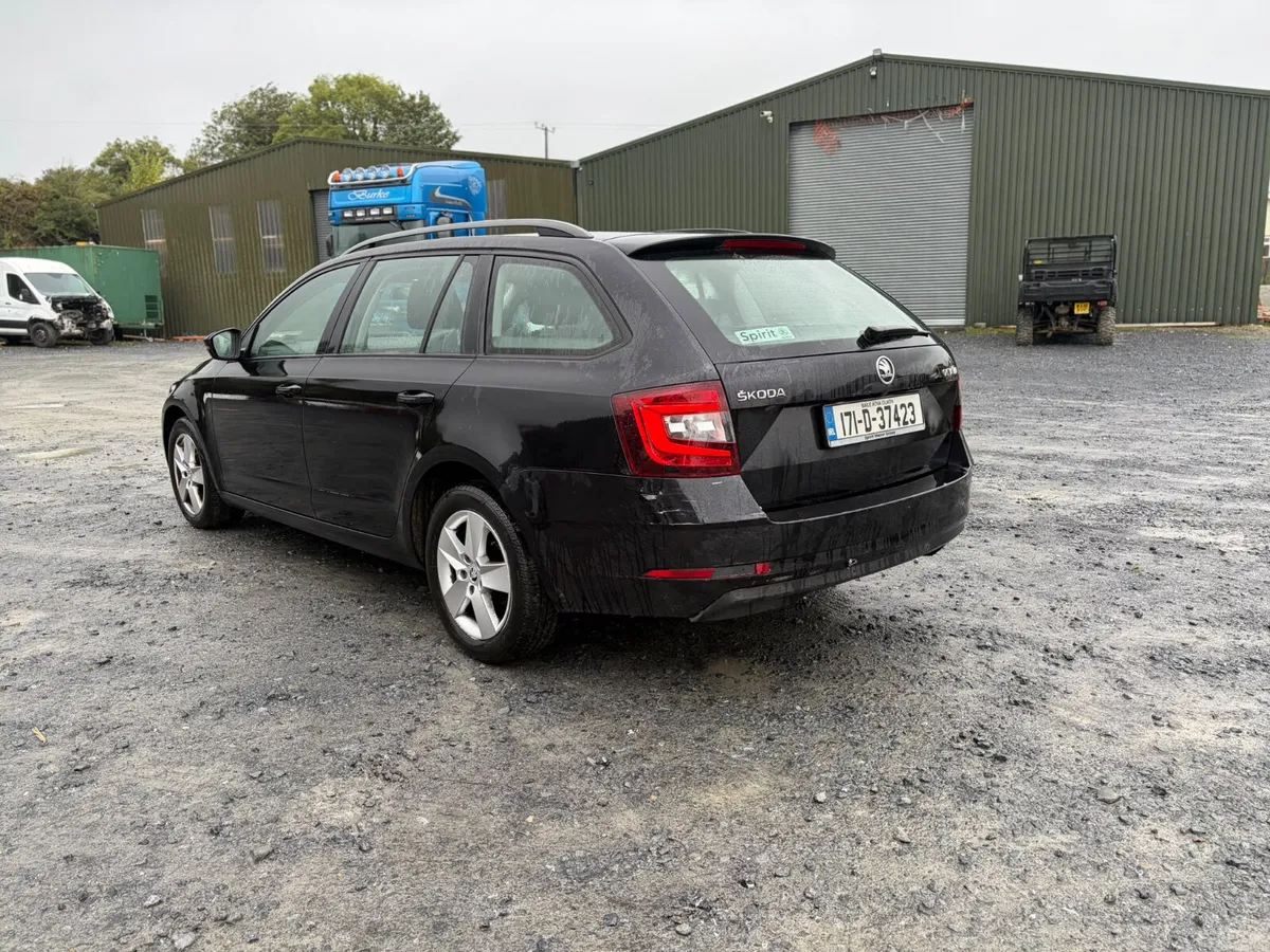 2017 Skoda - Image 2