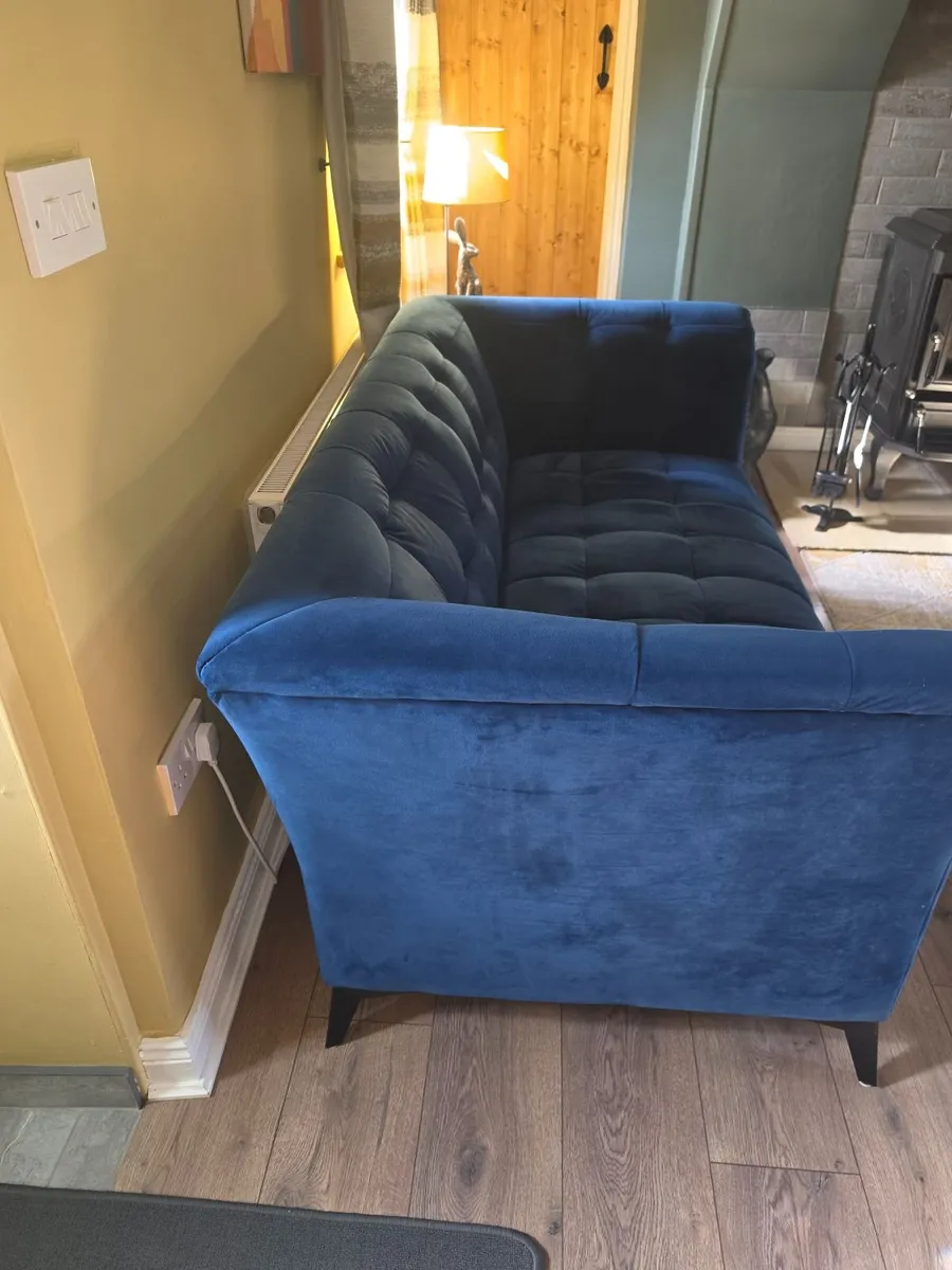 Sofa - Image 3