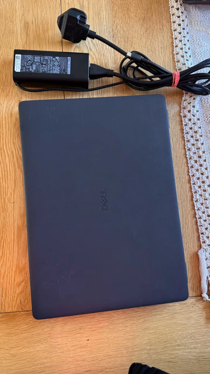 Dell 14 Pro - Image 1