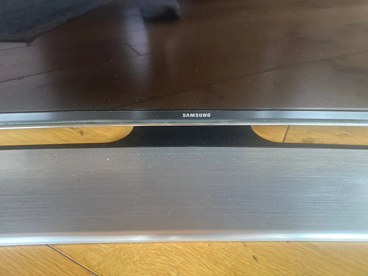 Samson smart Tv - Image 2
