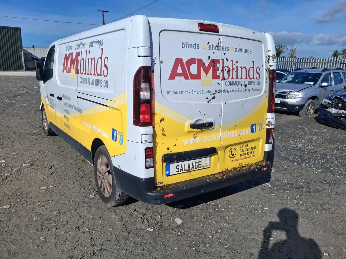 2020 Renault trafic - Image 3