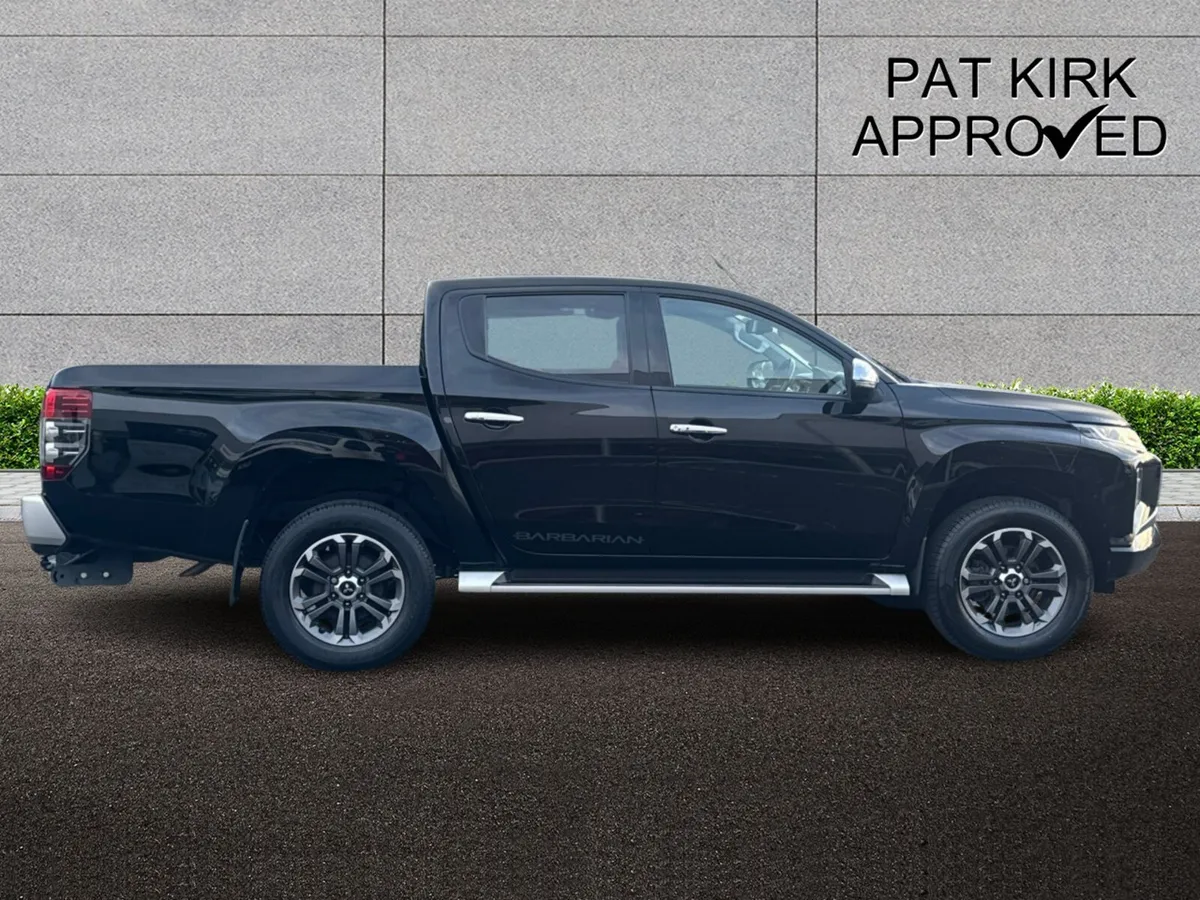 Mitsubishi L200 Double Cab DI-D 150 Barbarian 4WD - Image 3