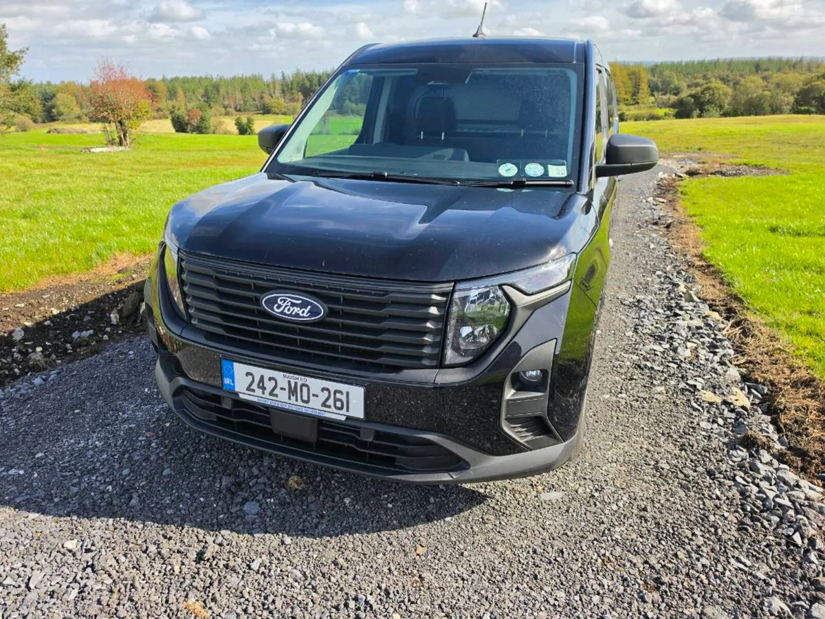 242 Ford transit courier - Image 2