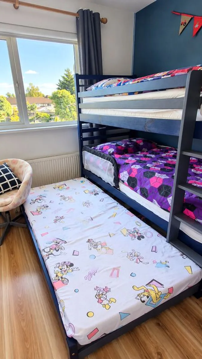 Bunk Bed with Pull-Out 3rd Bed & 2 Storage Drawers - Image 3