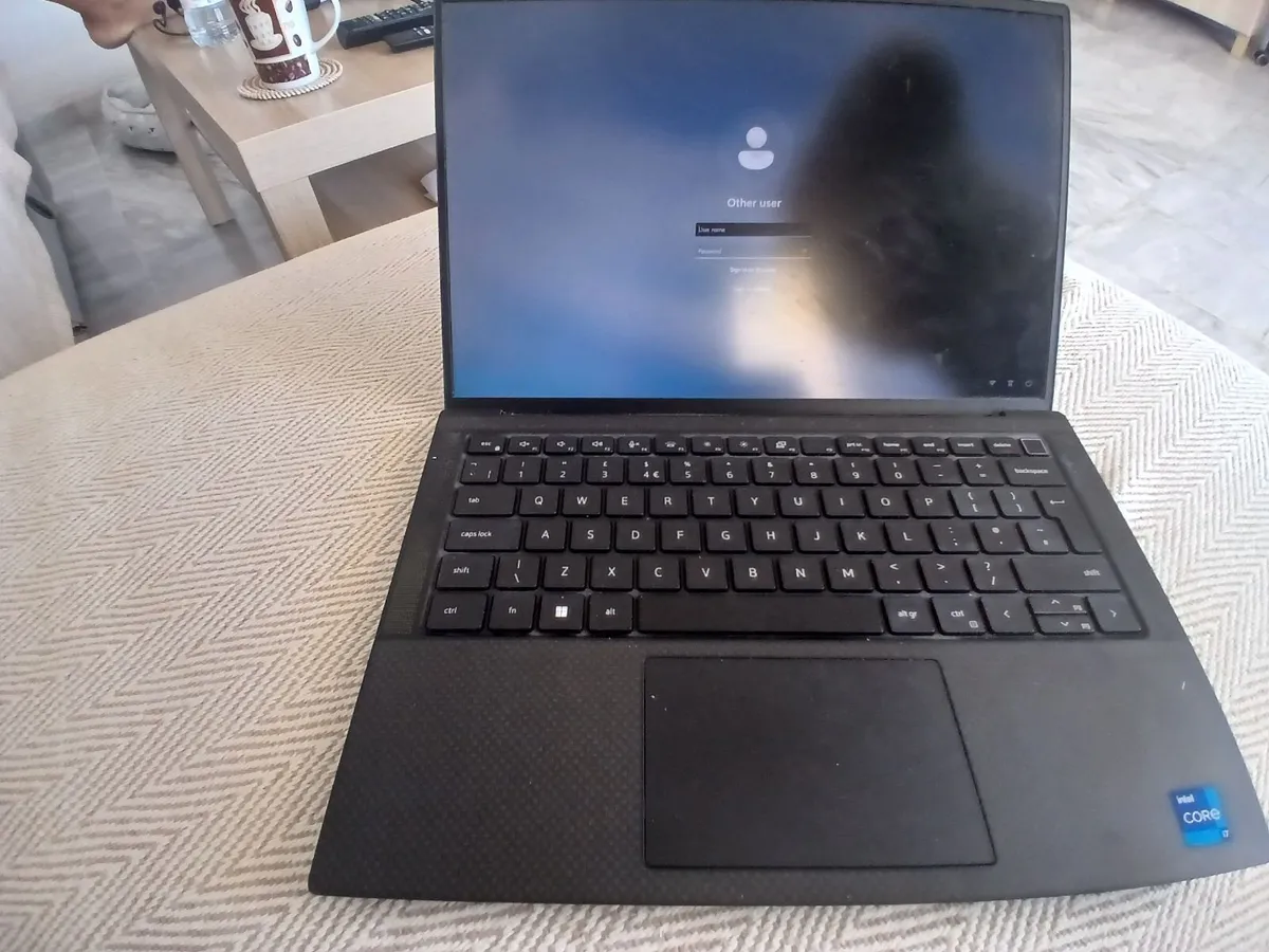 Dell Laptop - Image 1