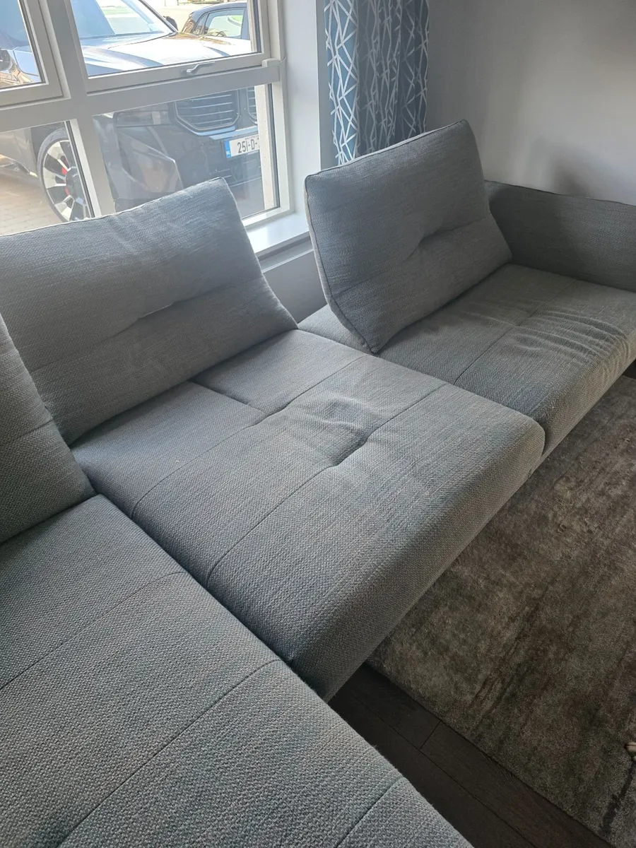 Sofa - Roche Bobois - Image 2