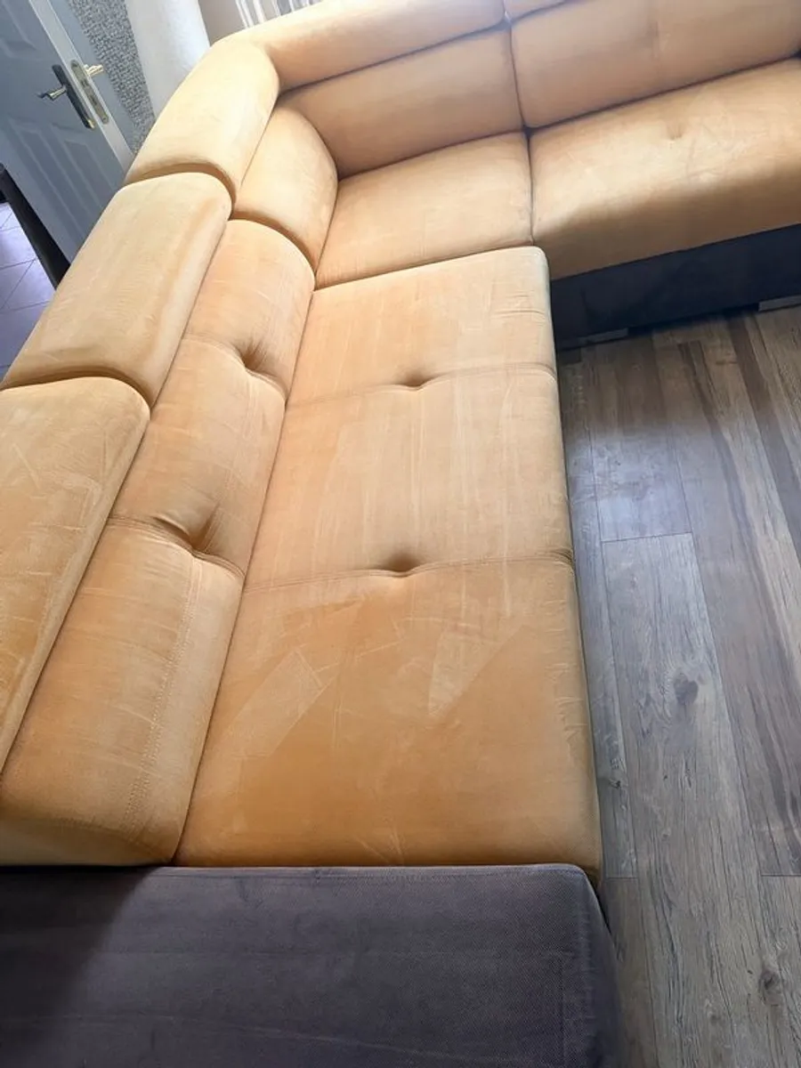corner sofa bed , great condition need to go ASAP - Image 1