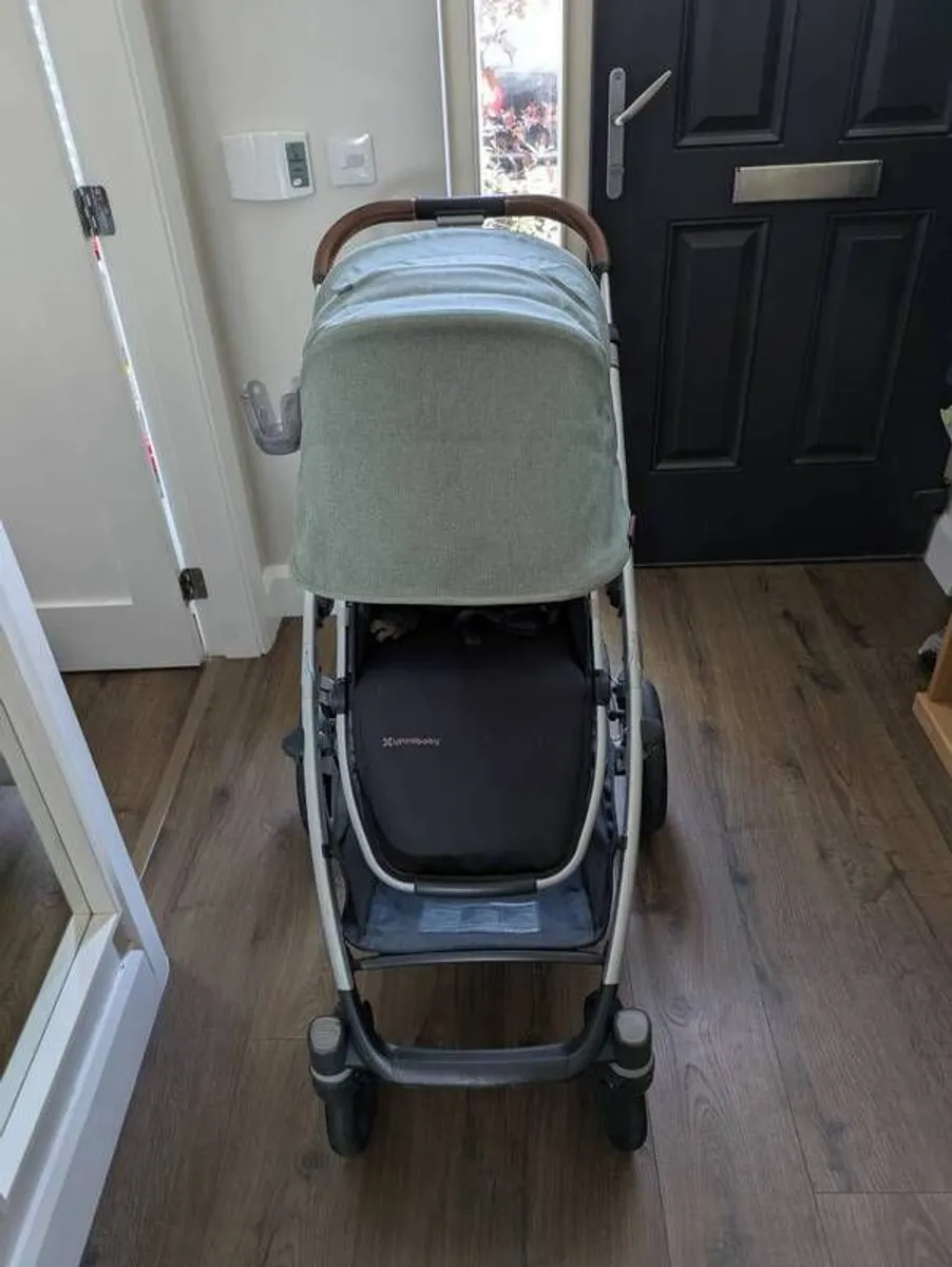UPPABABY Emmett green travel system - Image 1