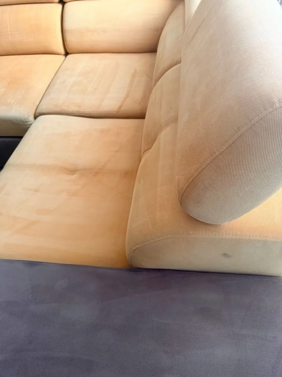 corner sofa bed , great condition need to go ASAP - Image 4