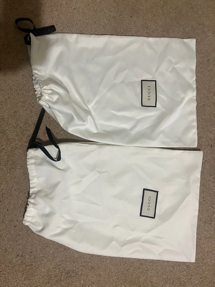 Gucci Shoe UK Size 8.5 - Image 4