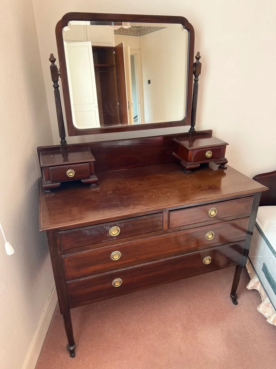 Bedroom Dresser