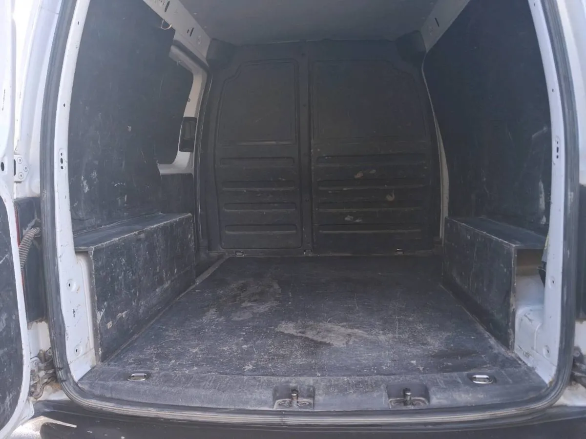 Vw caddy - Image 3