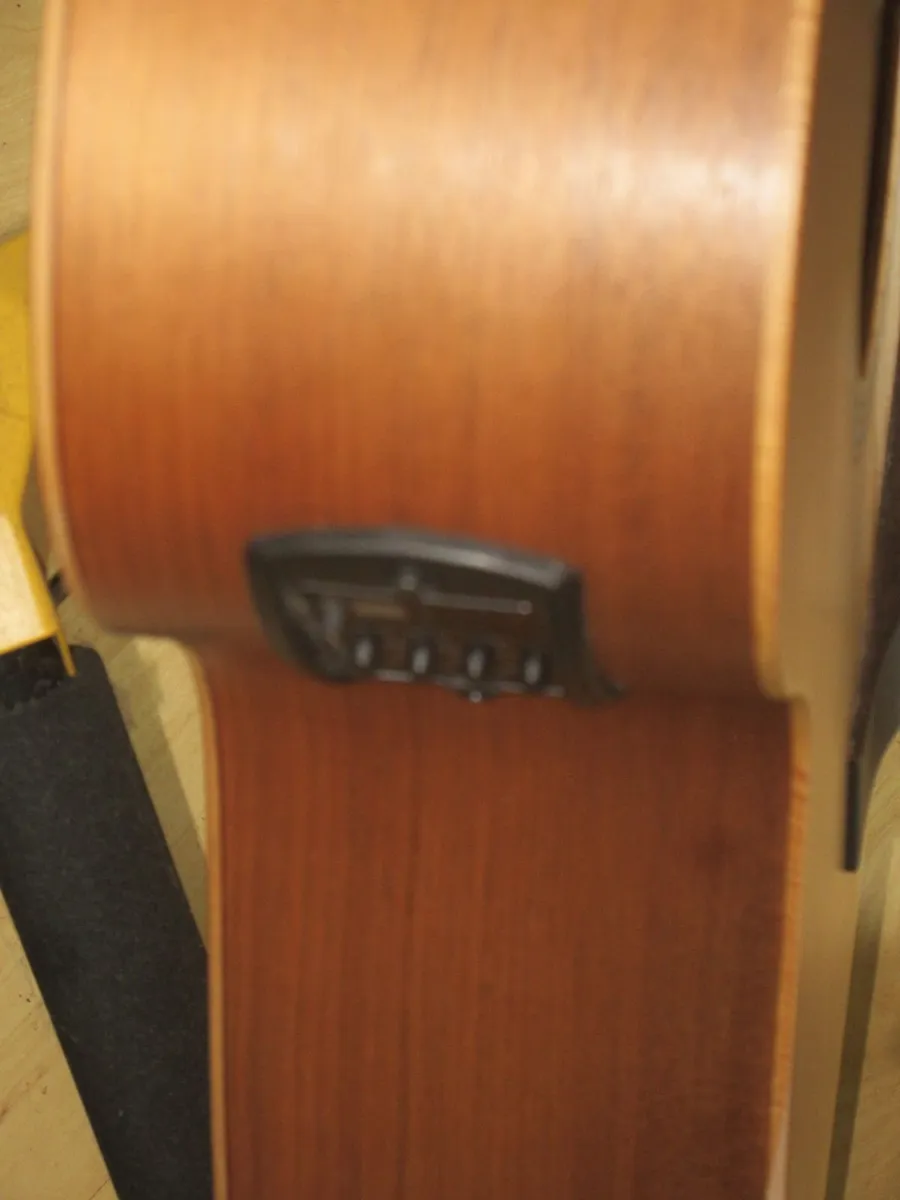 Taylor 12e Academy Natural Guitar - Image 4