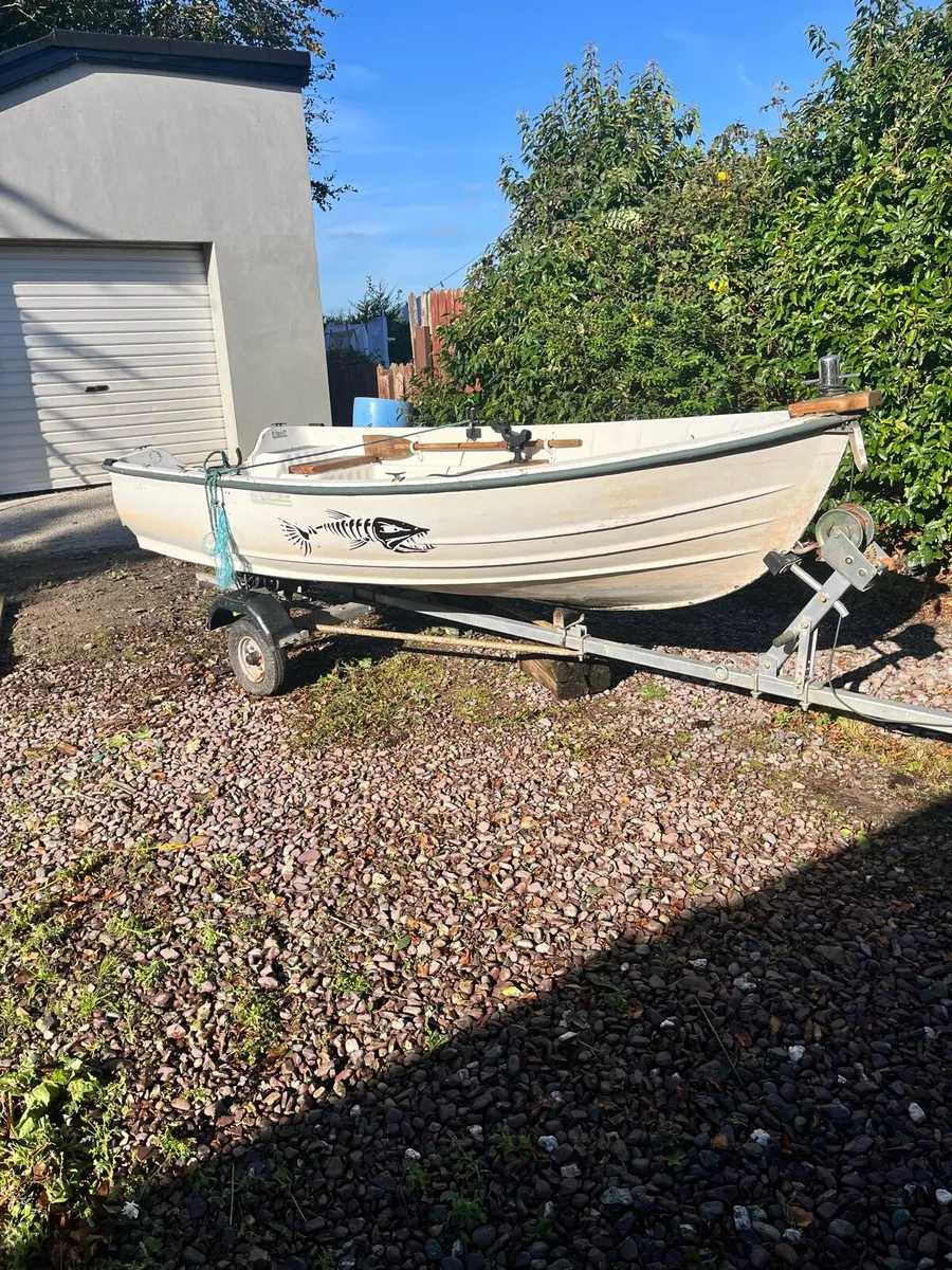 12ft 6 boat - Image 1