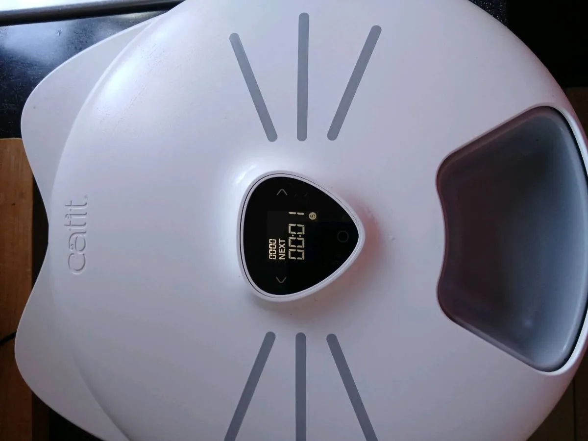 Catit cat feeder - Image 4