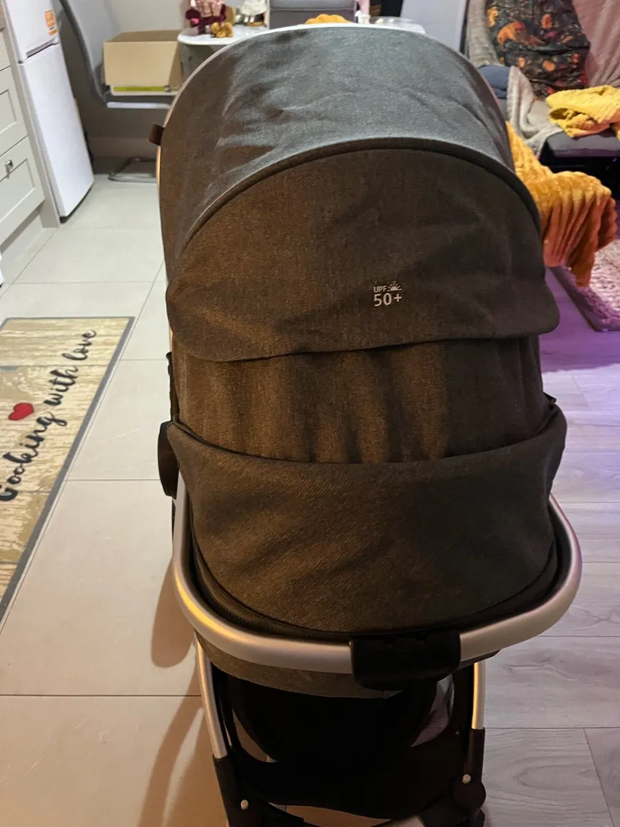 Panorama  TX pram/Buggy with isofix - Image 4