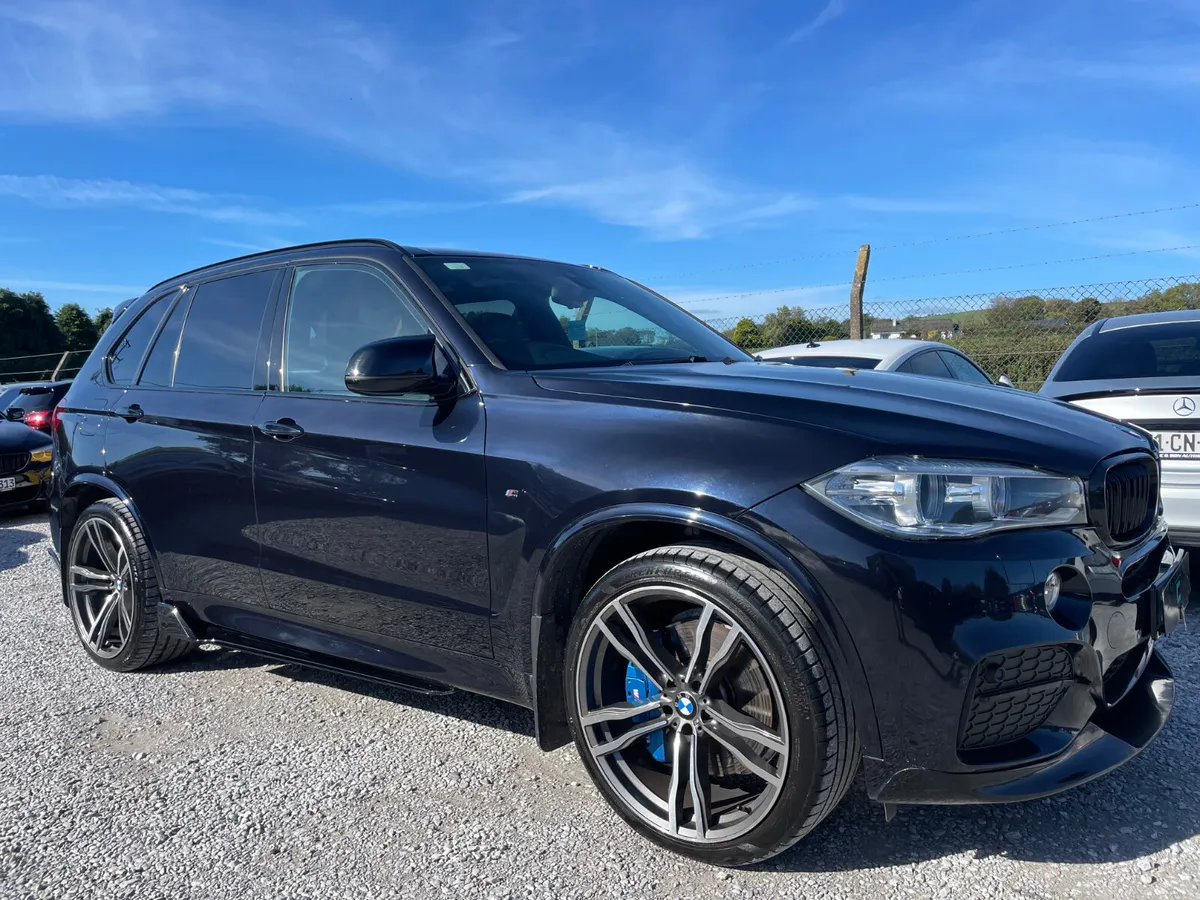 BMW X5 M50D - Image 2