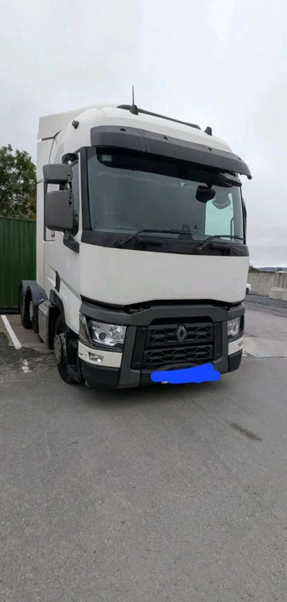 Renault Premium 2016 - Image 1