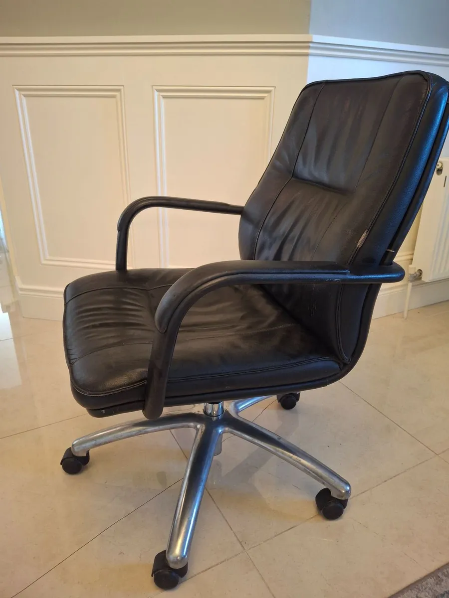Genuine leather swivel office chair - Image 3