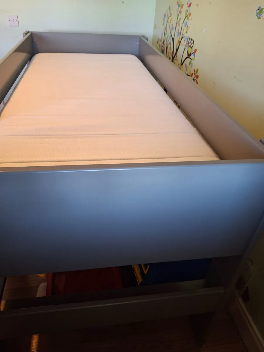 Kids grey midsleeper bed - Image 3