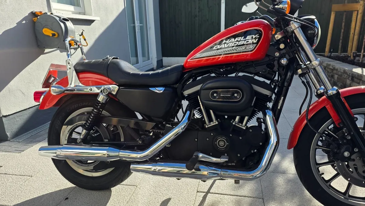 2007 Harley-Davidson Sportster 883R - Image 3