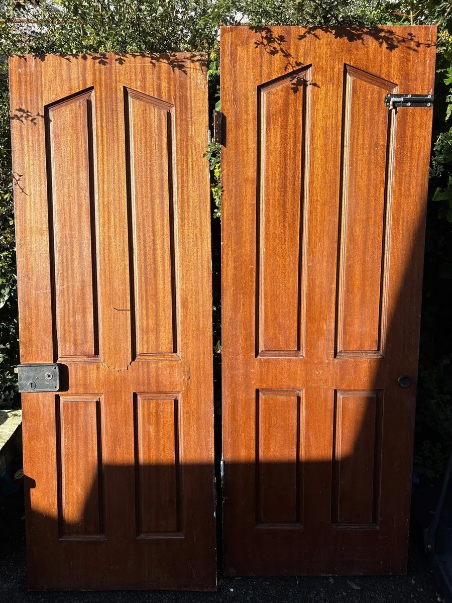 Solid wood doors - Image 1