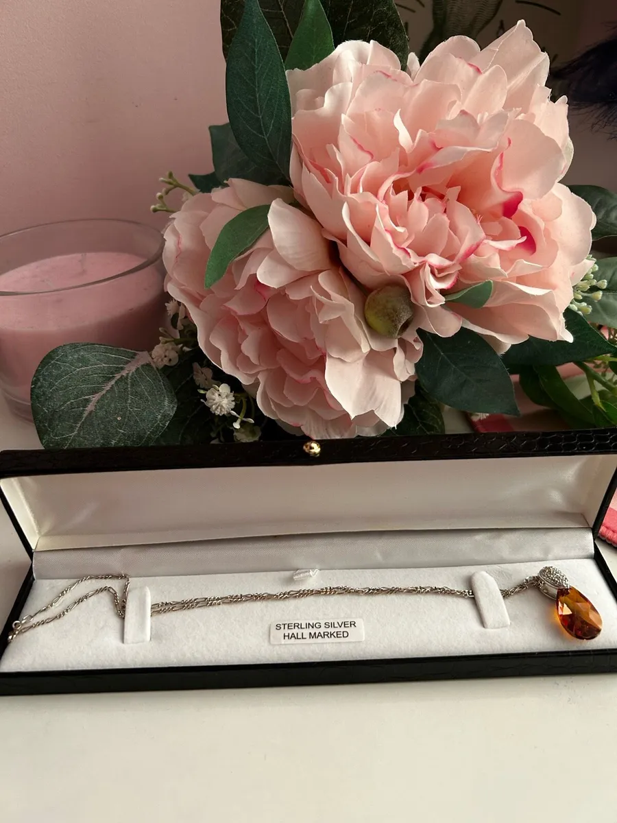 Silver sterling Citrine necklace - Image 1