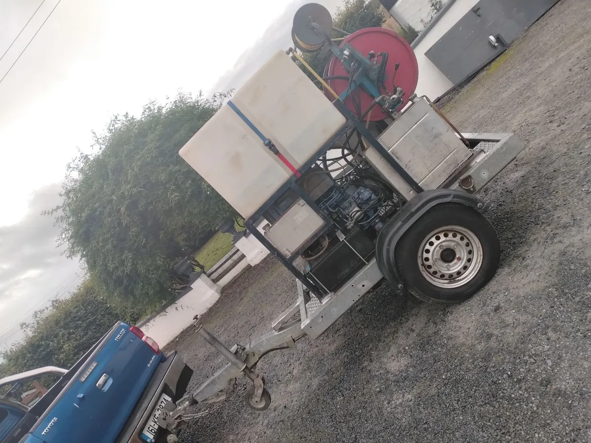 Diesel power washer for sale - Image 2
