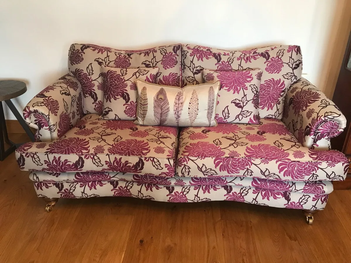 2 Sofas and Chair - Image 3