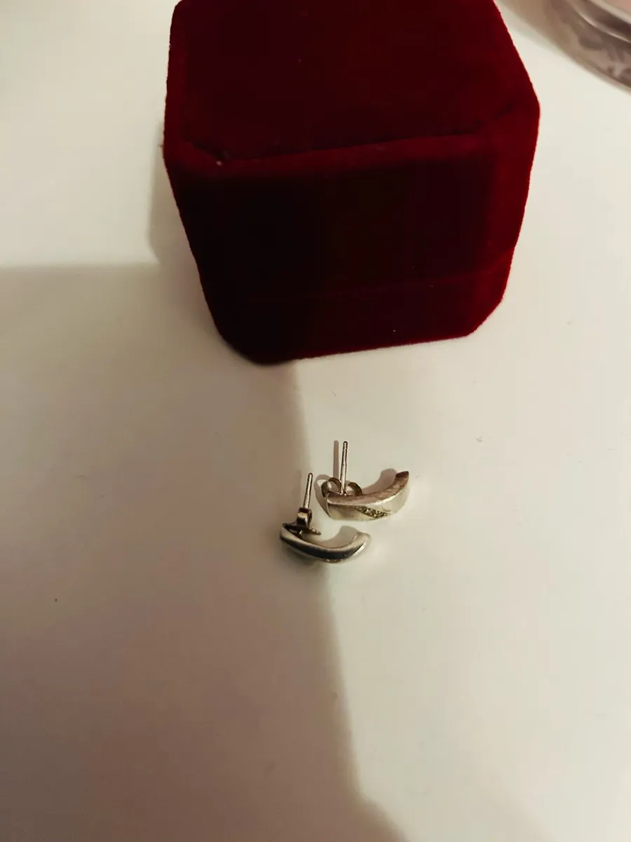 Silver earrings - Image 2