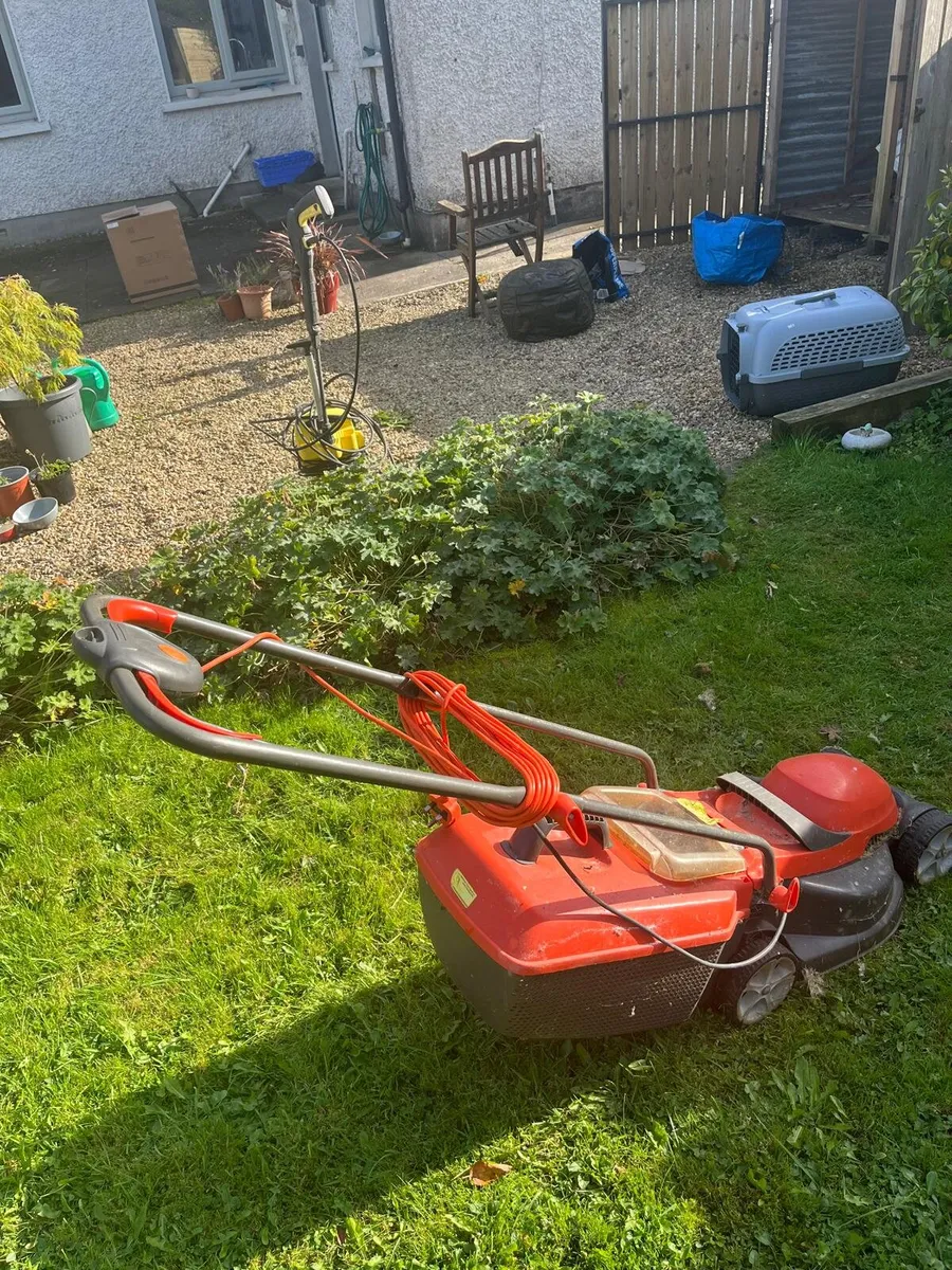 Electric Lawnmower - Image 1